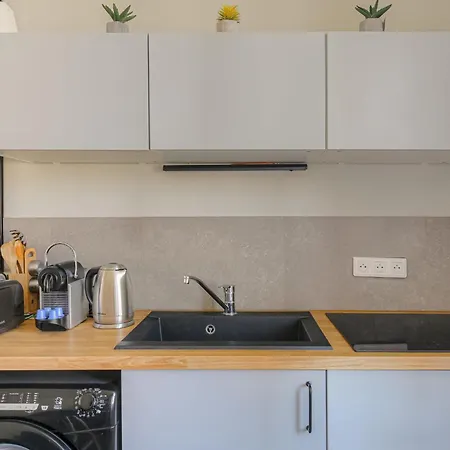 Apartment Convivial Et Calme Proche Parilly Et Gerland
