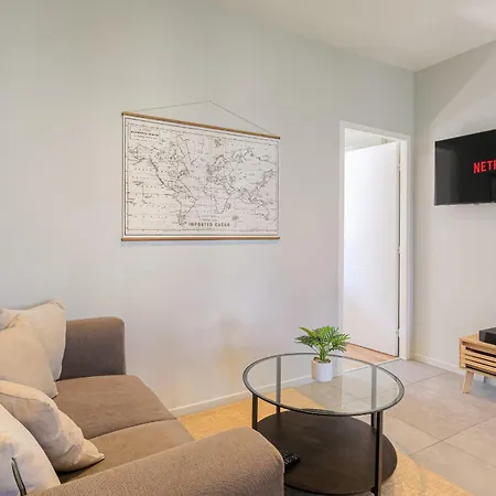 Convivial Et Calme Proche Parilly Et Gerland Apartment Lyon